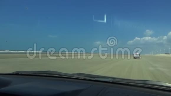 在大西洋海岸的越野赛车视频的预览图
