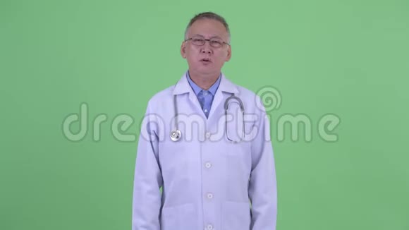 成熟的日本男医生头痛视频的预览图