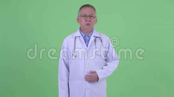 搞笑成熟日本男医生放屁视频的预览图