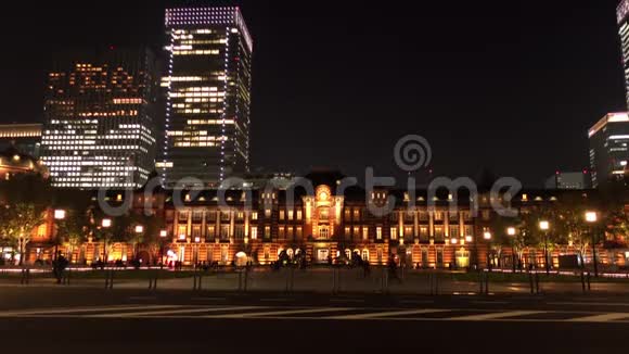 晚上东京火车站视频的预览图