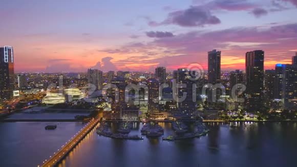 美丽的日落边水迈阿密4K视频的预览图