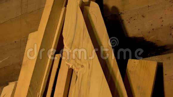 细木工的木板和木板视频的预览图