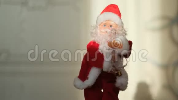 圣诞老人玩萨克斯管视频的预览图