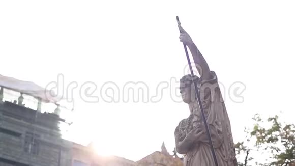 利沃夫许多纪念碑之一视频的预览图
