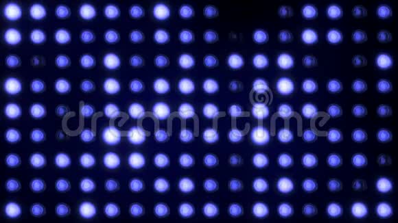 背景蓝色LED灯泡视频的预览图