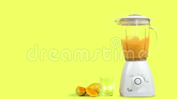 芒果汁和搅拌机视频的预览图