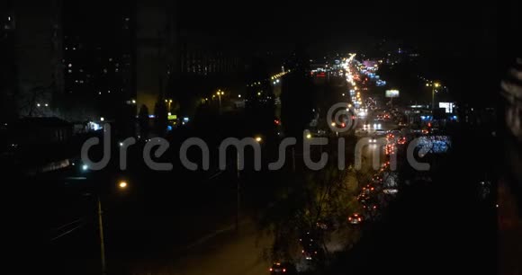 城市场景城市夜间车流量视频的预览图