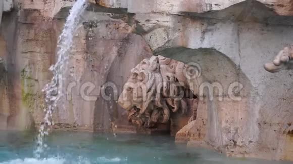 纳沃纳FontanadeiQuattroFiumi四河喷泉由Bernini提供视频的预览图