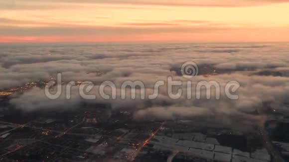 安大略省上空的晚霞视频的预览图