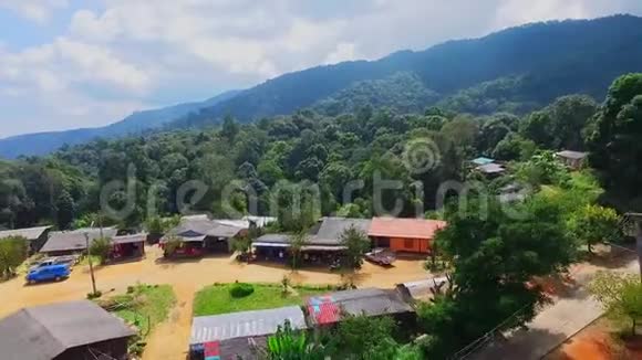 泰国北部清迈苗族山部落村航空01视频的预览图