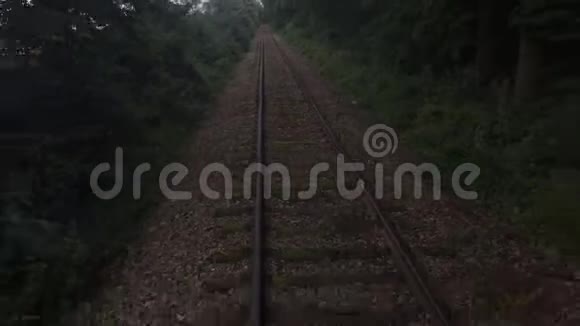 火车轨道视频的预览图
