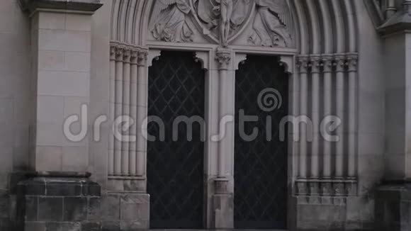捷克共和国奥洛穆克圣温塞拉斯大教堂视频的预览图