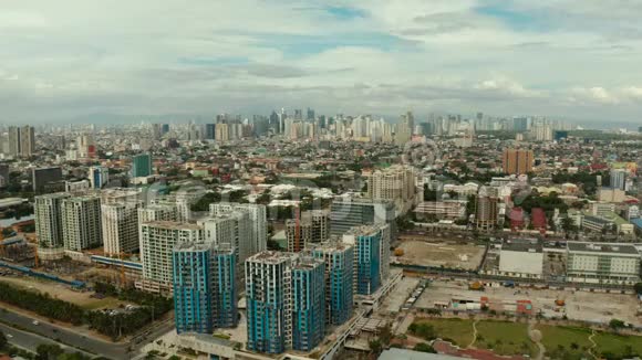 在马尼拉建造高现代住宅菲律宾首都马尼拉市现代都市视频的预览图