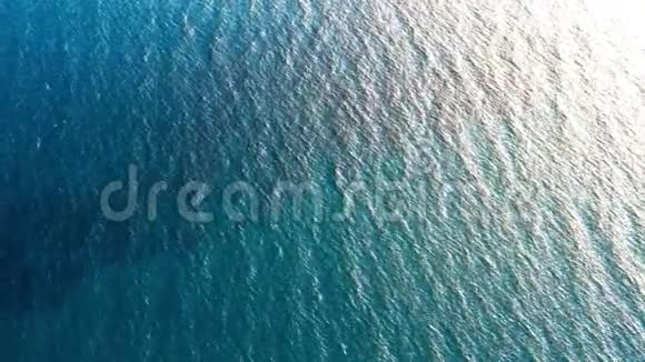 无人驾驶飞机海面的影像视频的预览图