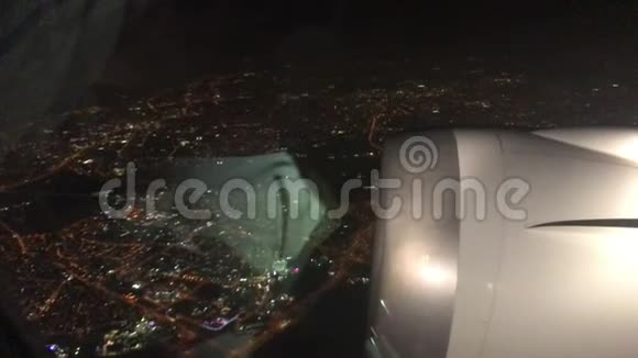 印度新德里2019年11月11日乘坐飞机飞越城市第三部分视频的预览图
