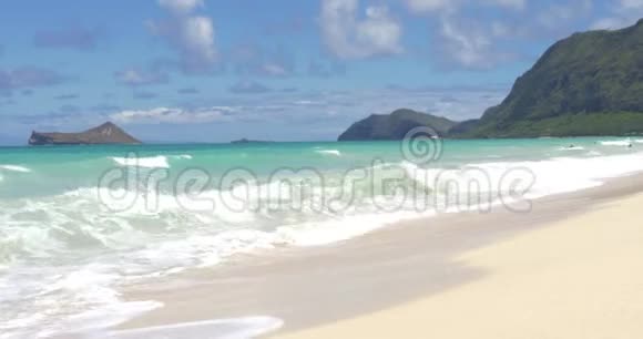 夏威夷瓦马纳洛海滩湾视频的预览图