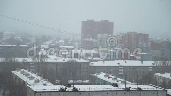 冬天的俄罗斯城市视频的预览图