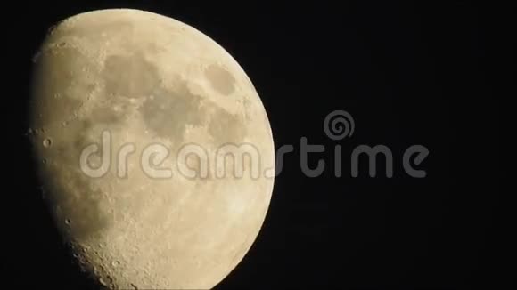 时间流逝的月亮移动视频的预览图