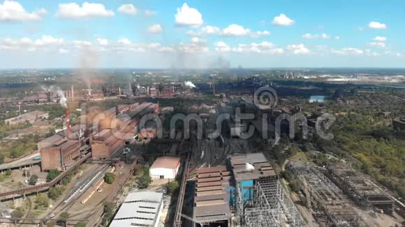 大型工业厂房视频的预览图