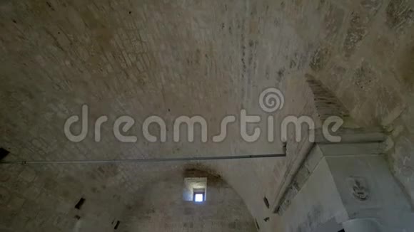 塞浦路斯科洛西古堡空房室内景观视频的预览图