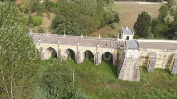布塔卡桥巴塔哈葡萄牙从无人机射击视频的预览图