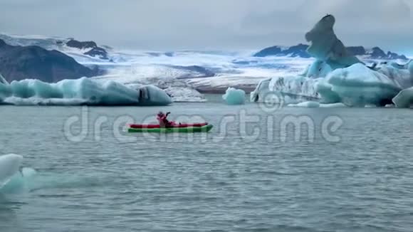冰岛冒险皮划艇探险假期视频的预览图