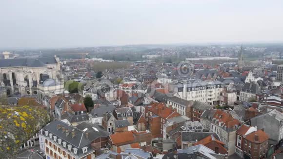 法国阿拉斯城景视频的预览图