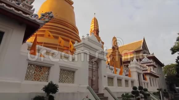 曼谷佛寺金柱视频的预览图