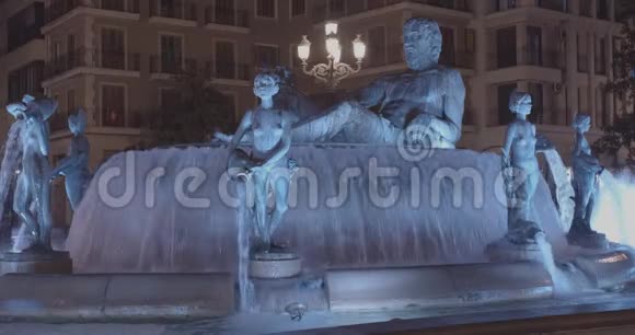 瓦伦西亚西班牙2020年1月02日在瓦伦西亚的Virgen广场的喷泉景观视频的预览图