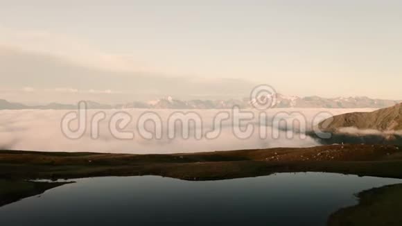 在梅斯蒂亚的科鲁迪湖非常美丽视频的预览图