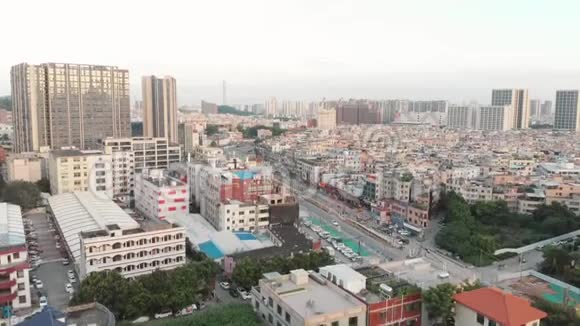 中国古老建筑密集区的曙光视频的预览图