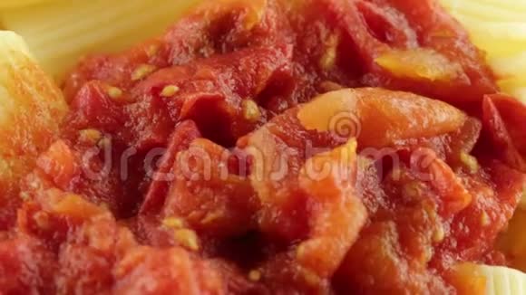 番茄酱的里加托尼视频的预览图