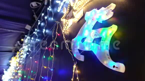 圣诞灯驯鹿圣诞店装饰品视频的预览图