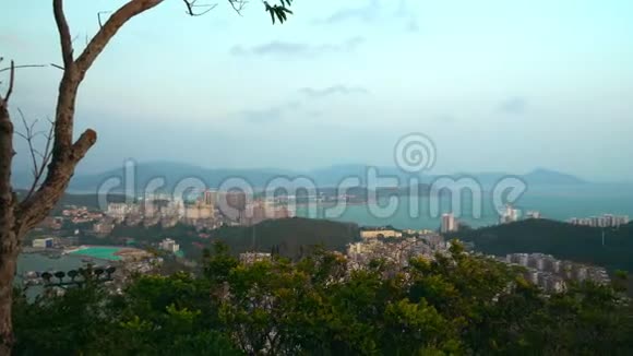 海南的城市景色视频的预览图