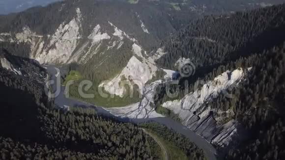 瑞士瑞诺塔的鸟瞰图视频的预览图