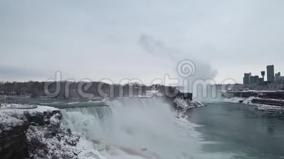 美丽的尼亚加拉瀑布视频的预览图
