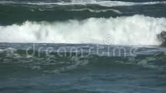 抽象海浪运动背景视频的预览图
