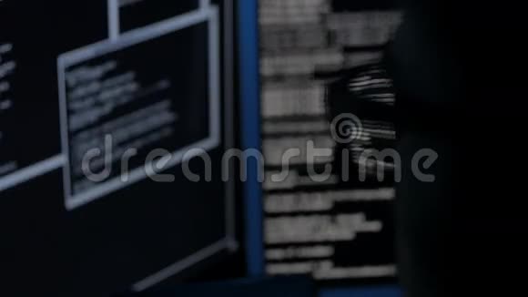 计算机程序的破解者视频的预览图