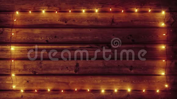 木板框架加兰暖色视频的预览图