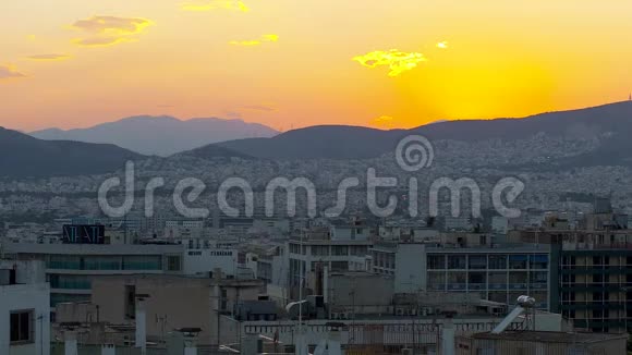希腊日落时的雅典市容和景观视频的预览图