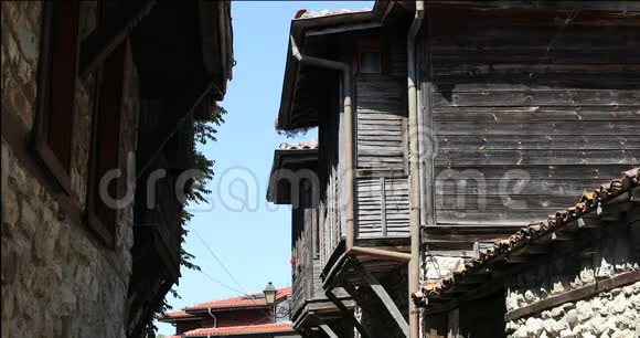 尼塞巴尔保加利亚的旧木屋视频的预览图