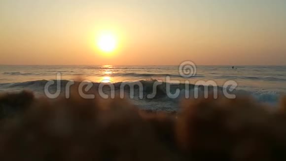 海沙天空概念夕阳彩云地平线水平背景横幅充满灵感的自然景观美丽的可乐视频的预览图
