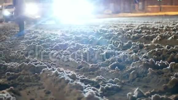 道雪夜渡视频的预览图