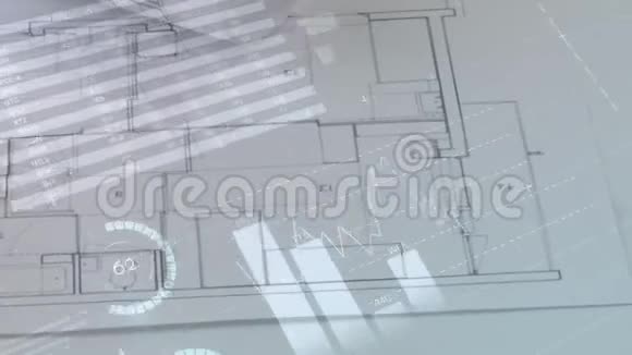 一张桌子上的建筑图纸视频的预览图