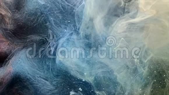 烟雾泄漏银河系深蓝色白色油漆混合视频的预览图