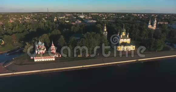 乌格利奇俄罗斯从上面看克里姆林宫空中飞行视频的预览图