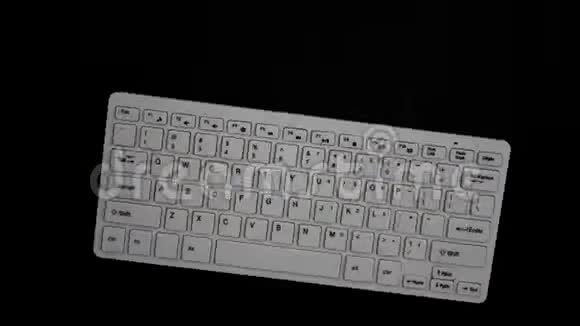 停止商业物体的运动动画键盘鼠标咖啡杯耳机和暗黑视频上的计算器视频的预览图