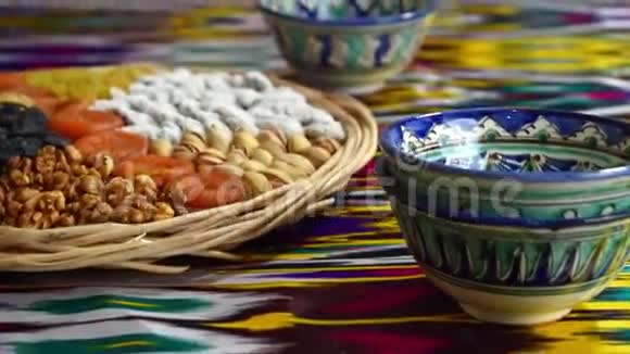 乌兹别克斯坦撒马尔罕传统茶道高清视频视频的预览图