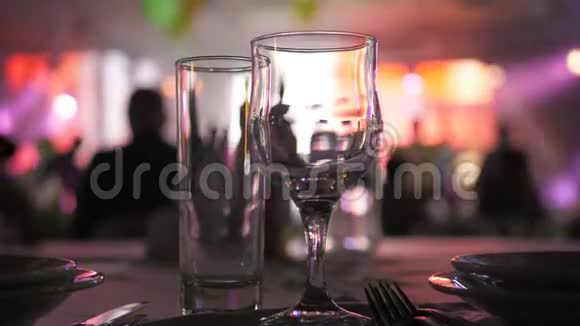 玻璃餐厅迪斯科假日灯光视频的预览图
