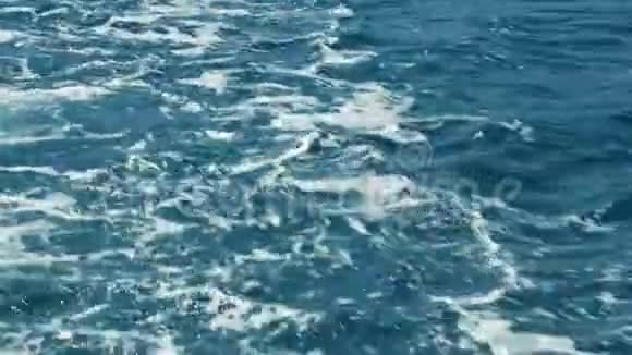 旋转的海浪视频的预览图